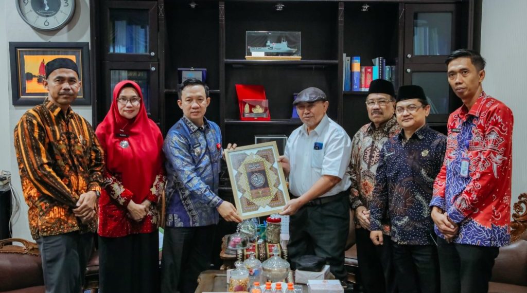 Pemprov Lampung Siap Cetak Sejarah dengan Mushaf Al-Qur’an Bernuansa Budaya Lampung