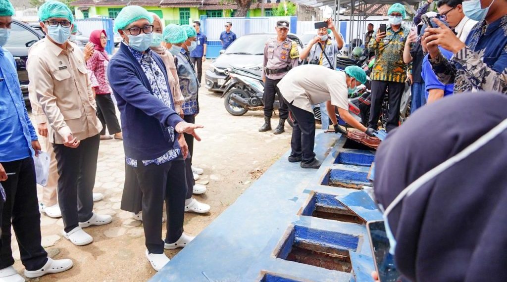 Gubernur Lampung Tinjau SPPG Rajabasa Pastikan Keamanan Pangan dan Program MBG Berjalan Optimal