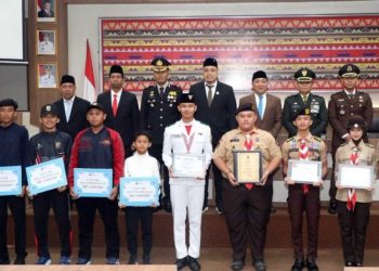 Hujan Deras Tak Surutkan Semangat, Lampung Selatan Gelar Upacara Sumpah Pemuda ke-97 dengan Nuansa Khidmat dan Inspiratif