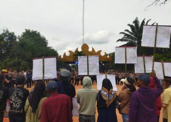 Ratusan Warga Tulangbawang Turun ke Jalan, Desak Pemerintah Kembalikan Puluhan Ribu Hektare dari HGU PT SGC!