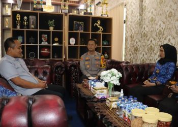 Sinergi Pemilu Makin Kuat: Kapolres Pringsewu dan Bawaslu Bahas Strategi Pengawasan Demi Pilkada Aman