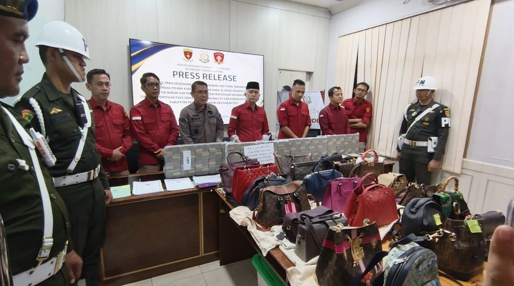 Kejati Lampung Bongkar Harta Mewah Mantan Bupati Pesawaran, Total Aset Tersangka Capai Rp45 Miliar
