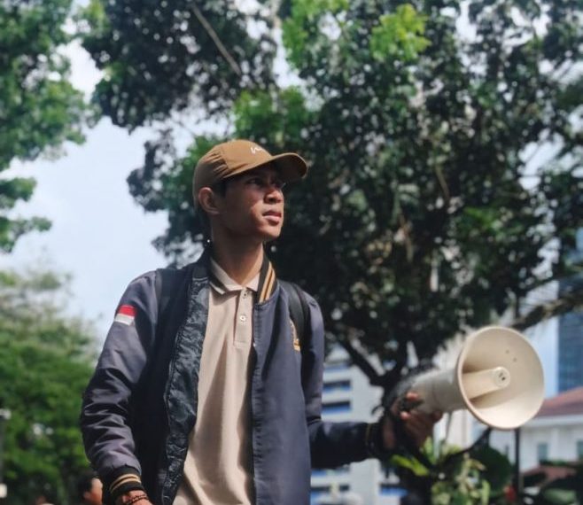 Ketegangan Hutan Sumatera dan Peran Menteri Kehutanan