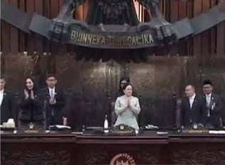 Politik Indonesia Lagi-Lagi Bikin Heboh, Diduga Dasco Sentil Jokowi di Sidang DPR