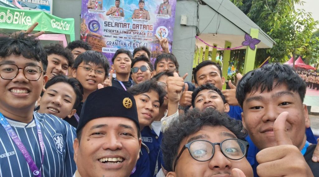 Lewat Joget Komando dan Pionering, 560 Pramuka Penegak Unjuk Skill di SMAN 1 Bandar Lampung